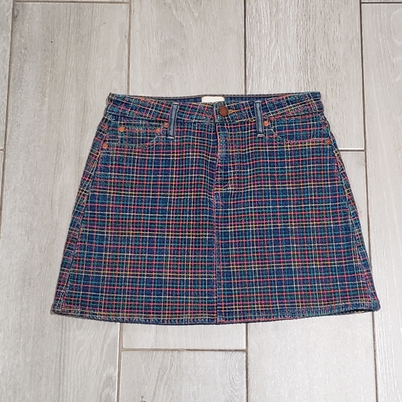 Alice + Olivia Rainbow embroidered denim skirt - Picture 5 of 7